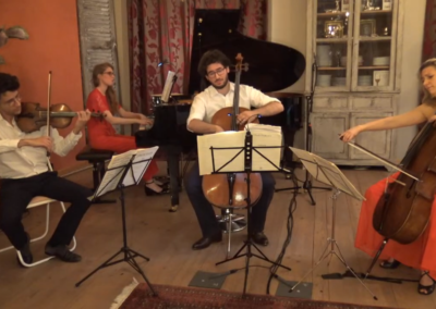 Ernest part en Live avec la violoncelliste Ophélie Gaillard.